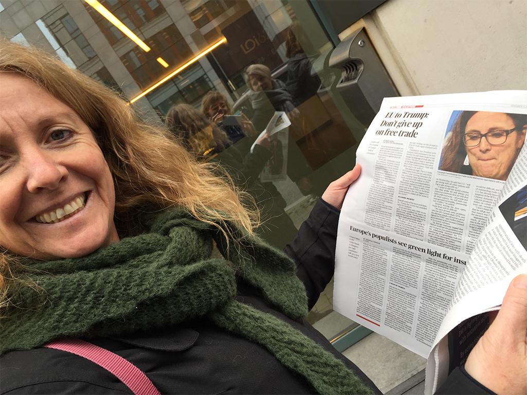 Ingeborg Vigerust, på besøg hos EU-kommissær Cecilia Malström den ene dag - og den næste dag er hun i dagens avis