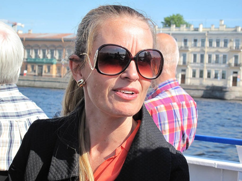 Hilde Sandvik, kultur- og debatredaktør på Bergens Tidende, møder Aarhus-kursister (Foto: Anders Lange, 2012, fra et tidligere NJC-kursus)