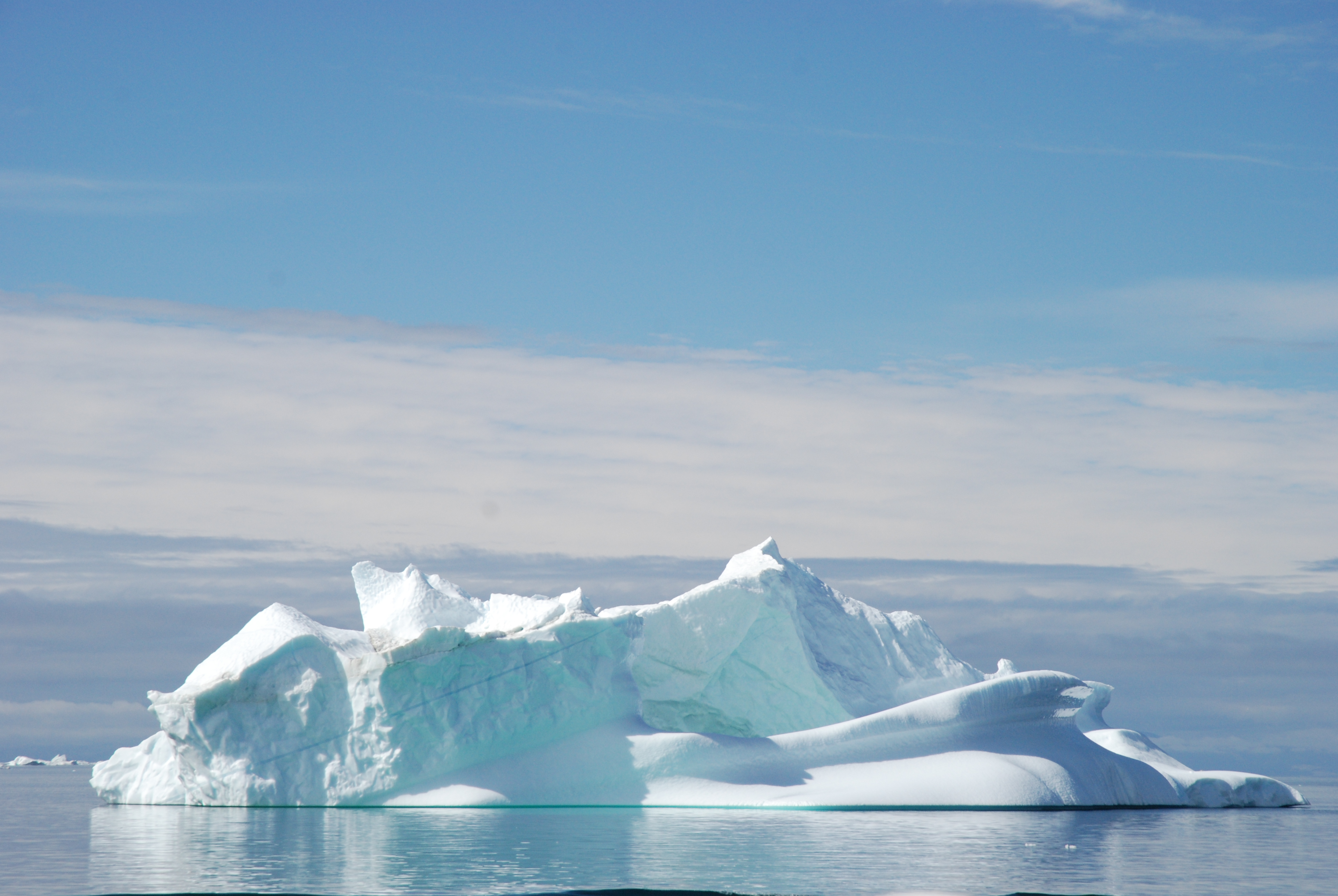 Isfjell i sol, Grønland. Foto: Silje Bergum Kinsten/norden.org