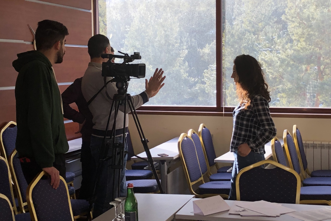 Deltagere på kursus i web-tv, Armenien 2022. Foto: Inger K. Larsen